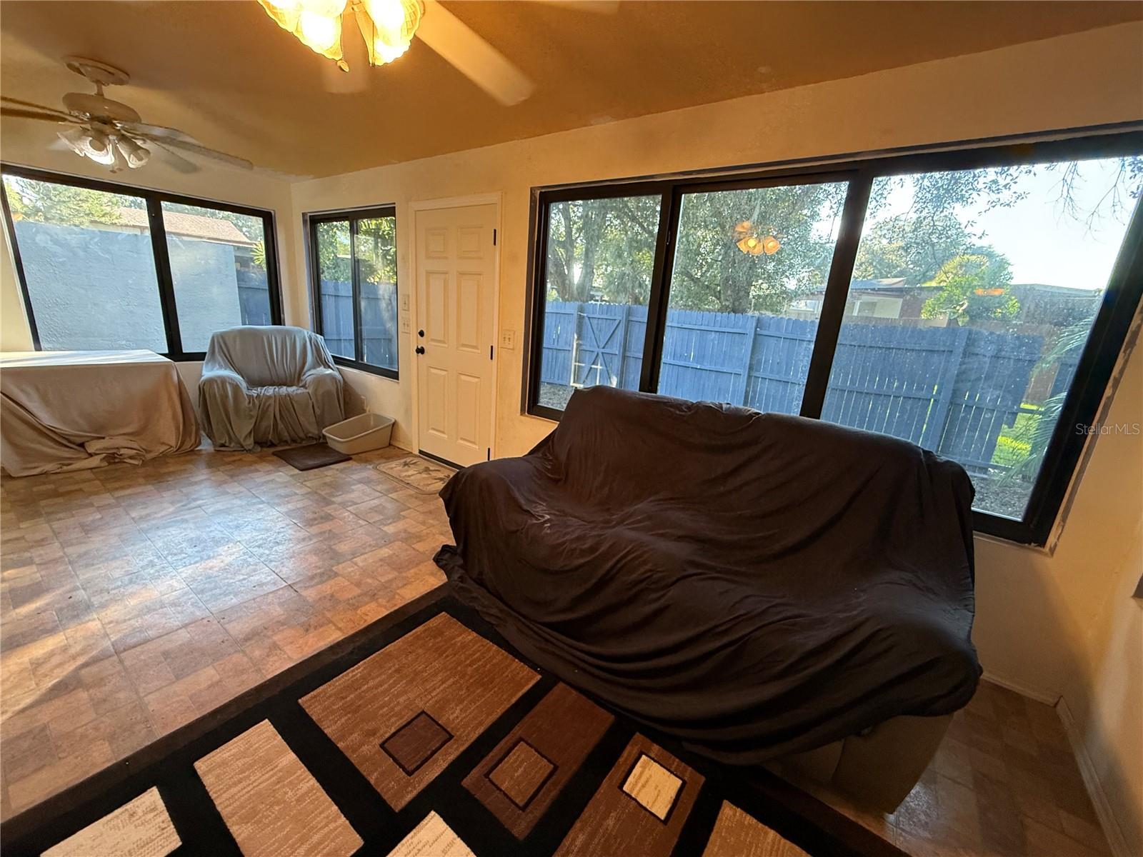 WINDWARD SQUARE SEC 1 - Residential