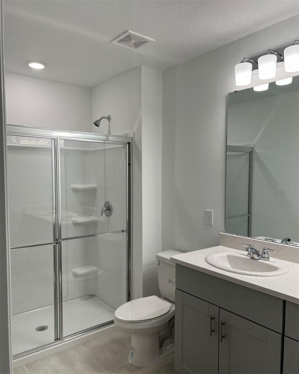 ANTHEM PARK TR G REP - Residential Lease