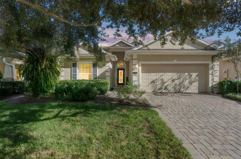Photo of 1385 Longley Place, Deland, FL 32724 (MLS # V4945411)