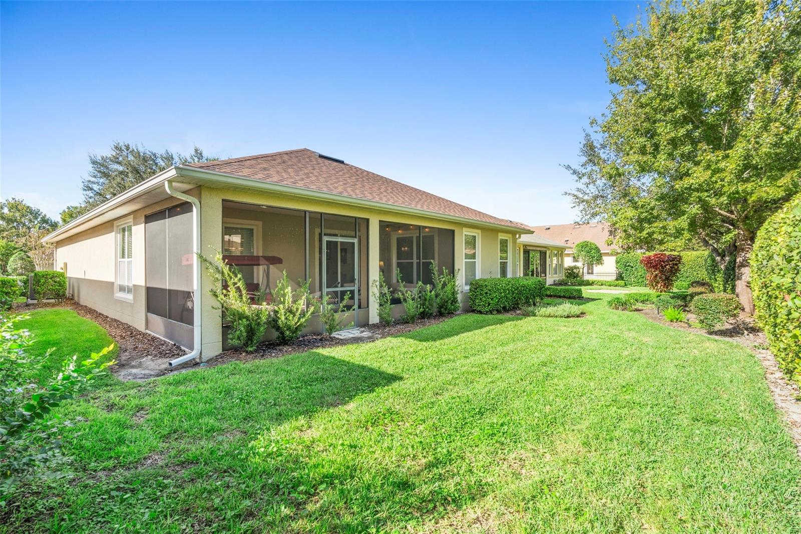 1385 LONGLEY PLACE