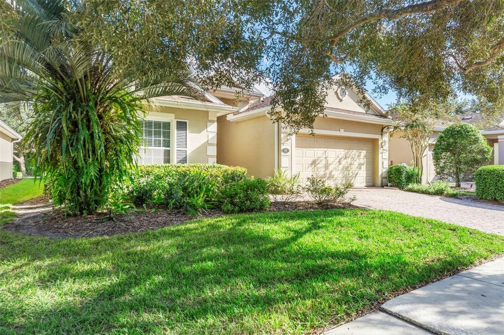 Photo of 1385 Longley Place, Deland, FL 32724 (MLS # V4945411)