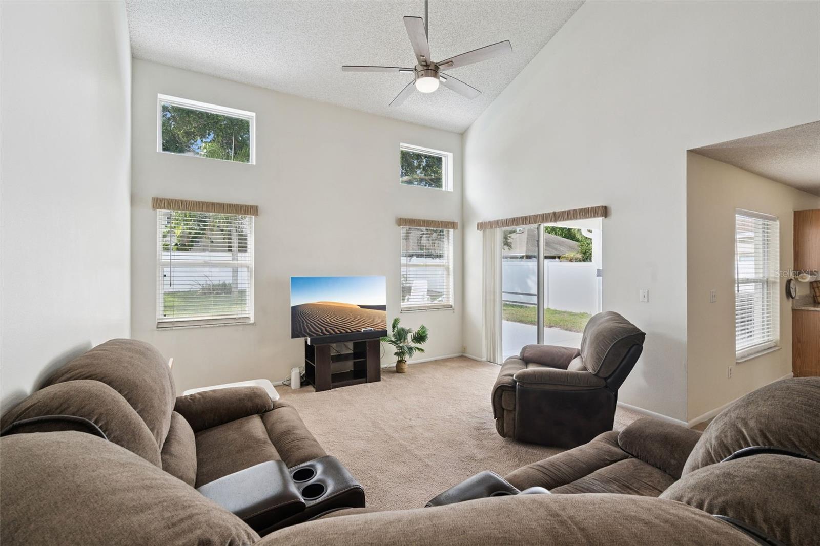 WATERFORD LAKES TR N07 PH 02 - Residential
