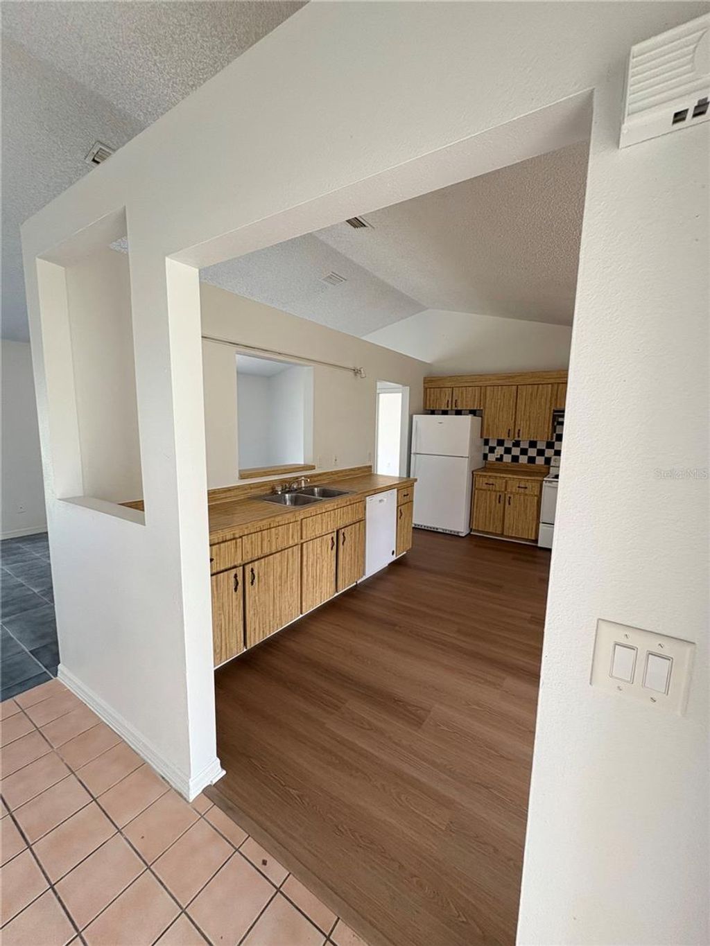 Photo of 28 Oak Run, Ocala, FL 34472 (MLS # OM721631)