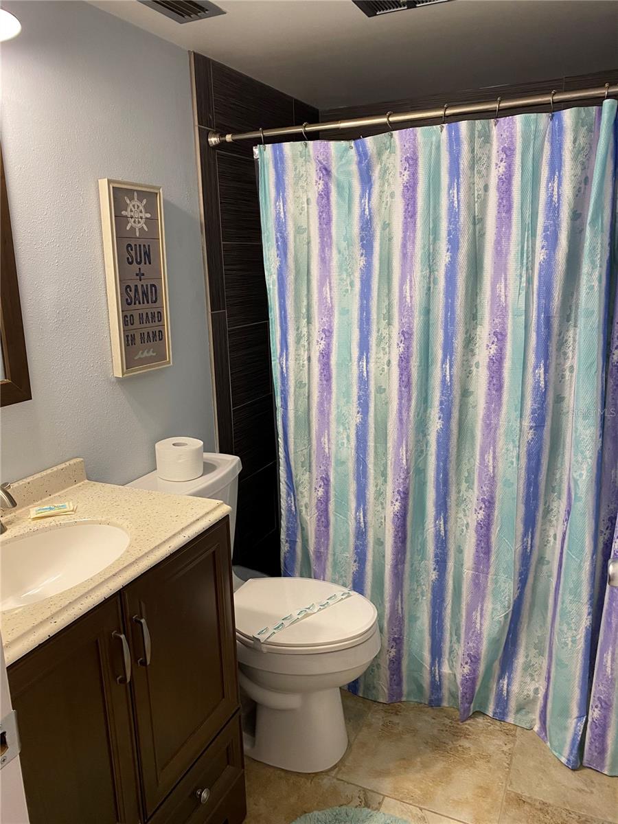 FLAMINGO CAY CONDO APTS AMD - Residential Lease