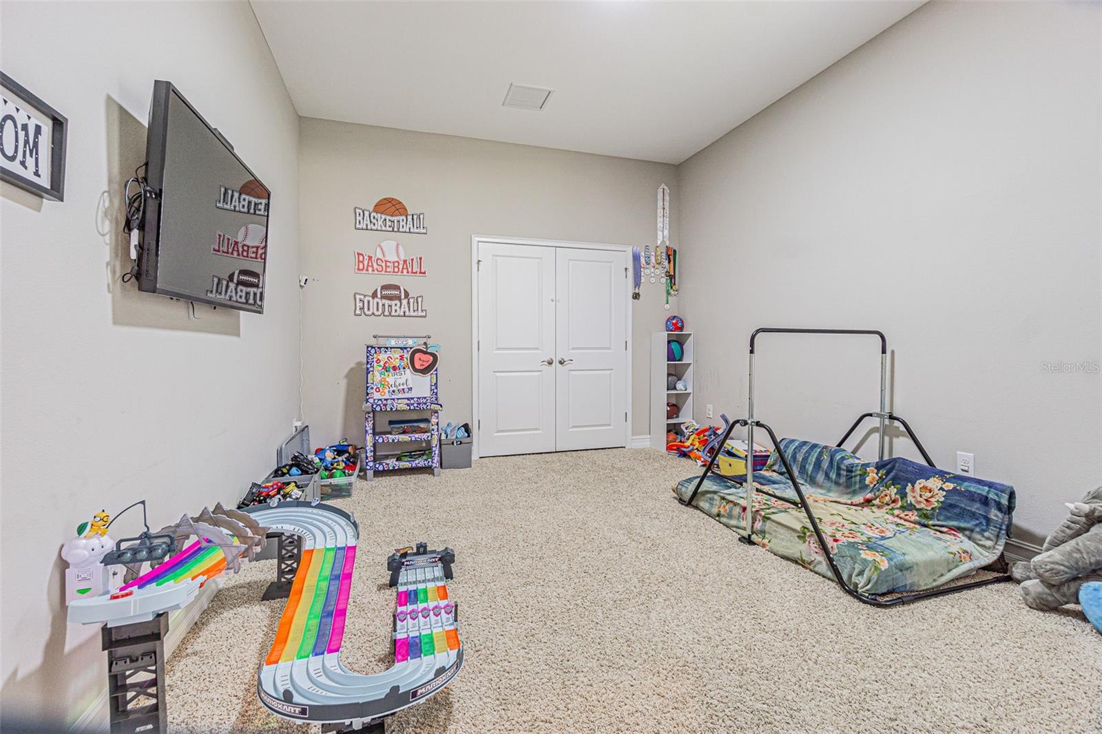 MEADOW POINTE IV PRCL AA - Residential