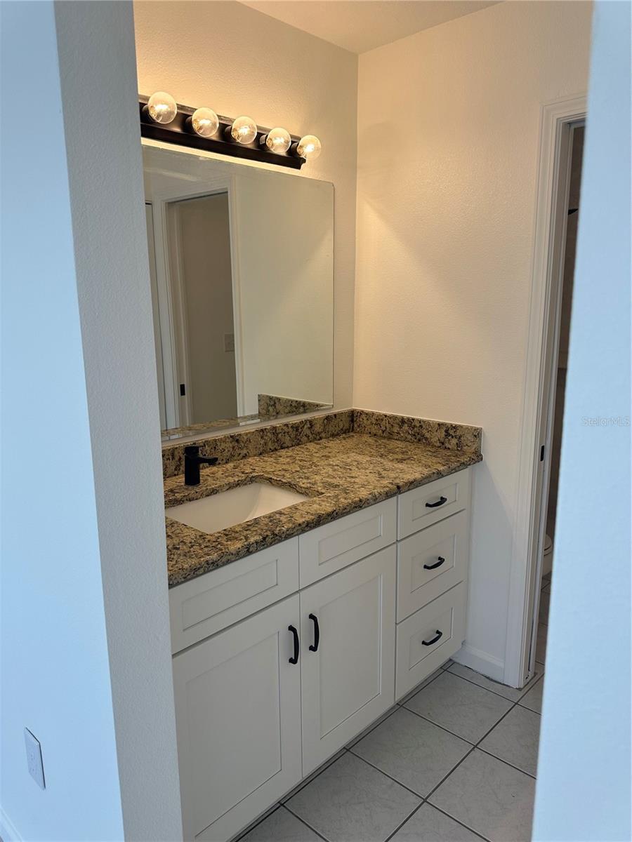 ROYAL WOODS PH 02 - Residential Lease