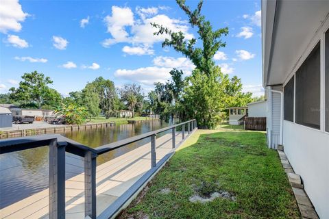 Tiny photo for 55805 Carroll Street, Astor, FL 32102 (MLS # V4944041)