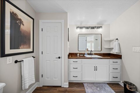 Tiny photo for 55805 Carroll Street, Astor, FL 32102 (MLS # V4944041)