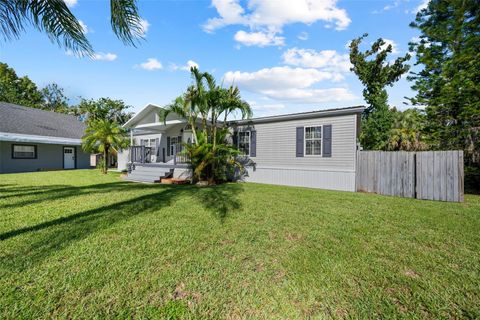 Tiny photo for 55805 Carroll Street, Astor, FL 32102 (MLS # V4944041)