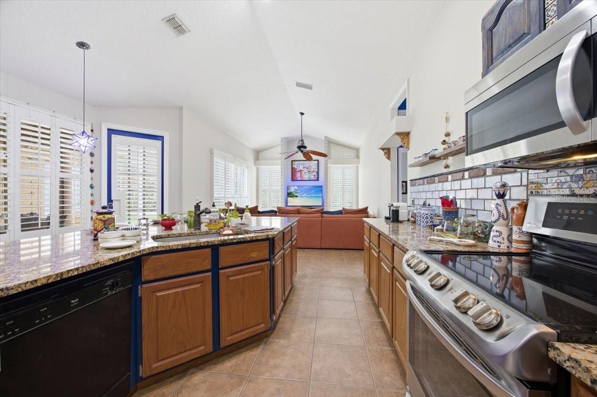 HUNTERS CREEK TR 240 PH 03 - Residential