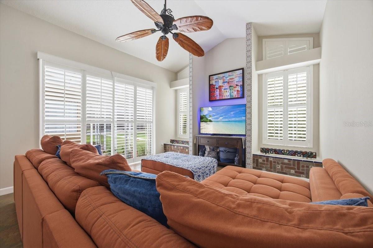 HUNTERS CREEK TR 240 PH 03 - Residential