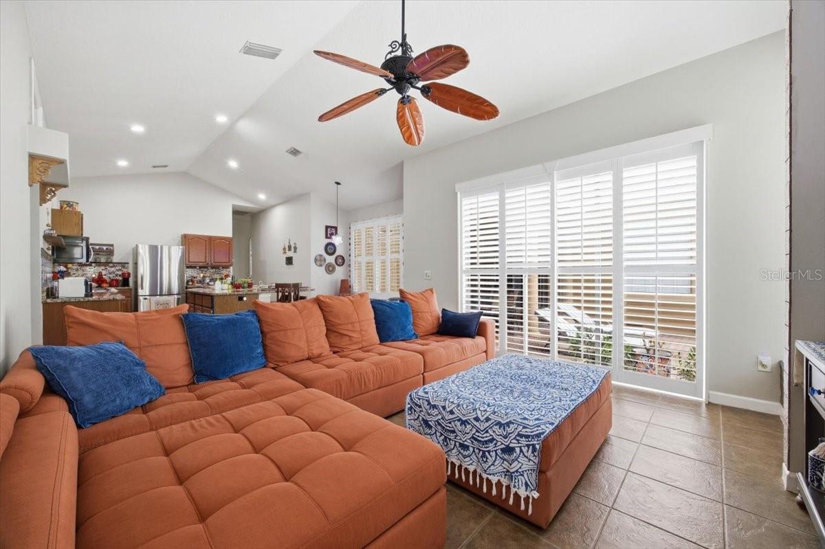 HUNTERS CREEK TR 240 PH 03 - Residential