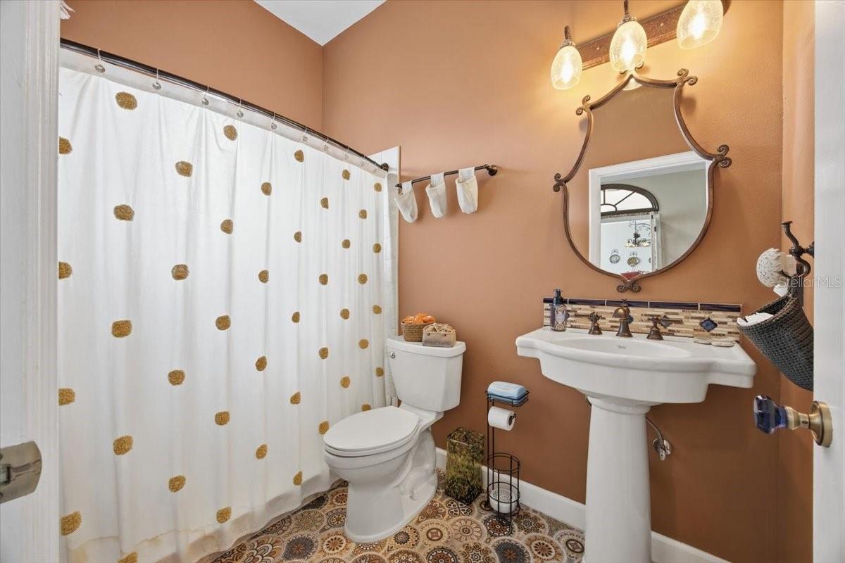 HUNTERS CREEK TR 240 PH 03 - Residential