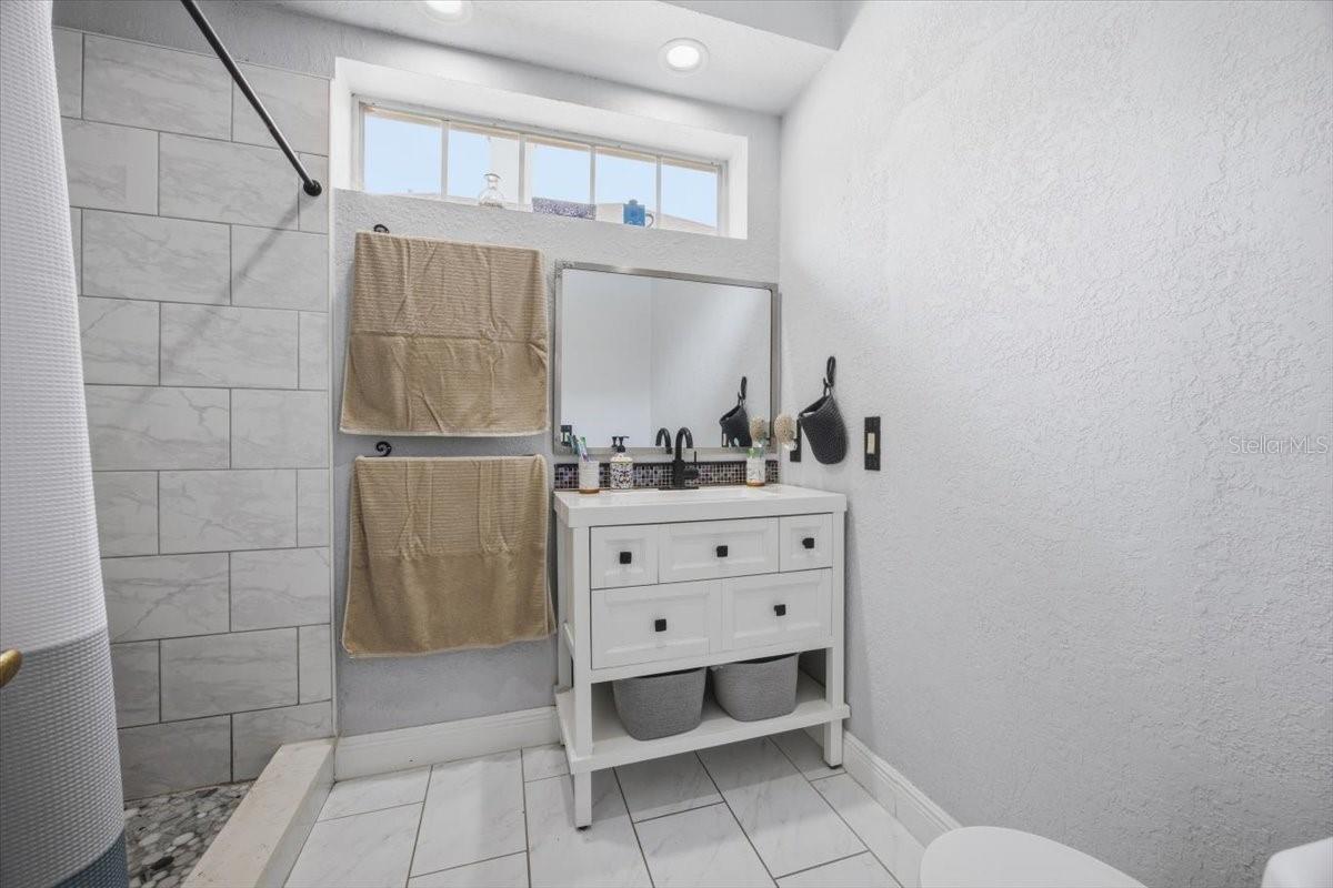 HUNTERS CREEK TR 240 PH 03 - Residential