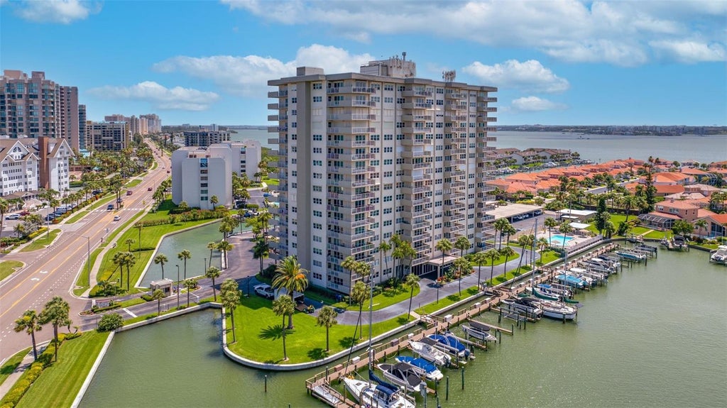 Photo of 1621 Gulf Boulevard #501, Clearwater Beach, FL 33767 (MLS # TB8533813)