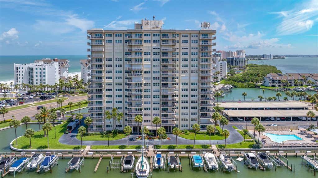 Photo of 1621 Gulf Boulevard #501, Clearwater Beach, FL 33767 (MLS # TB8533813)