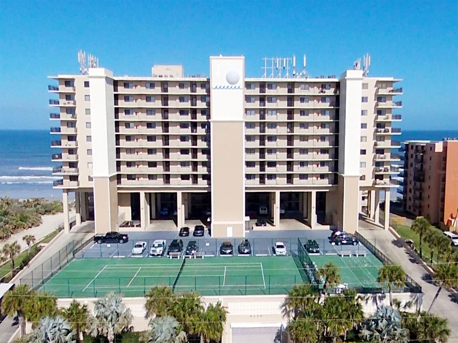 Moontide Condo - Residential