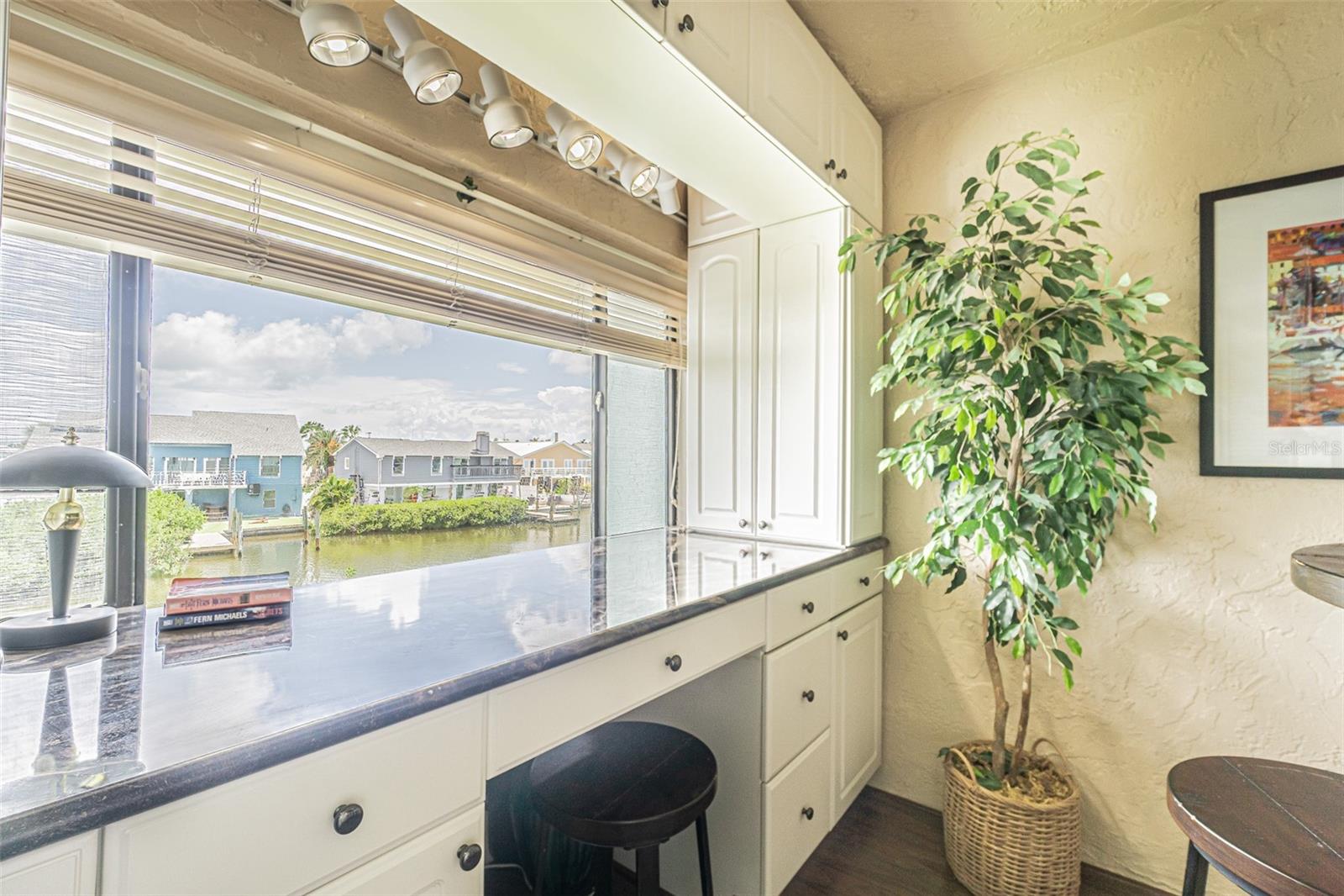 WINDRUSH COVE - Residential