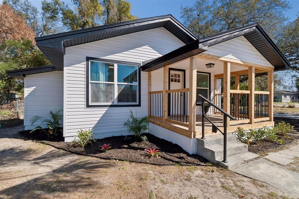 Photo of 3203 N 31st Street, Tampa, FL 33605 (MLS # TB8480710)