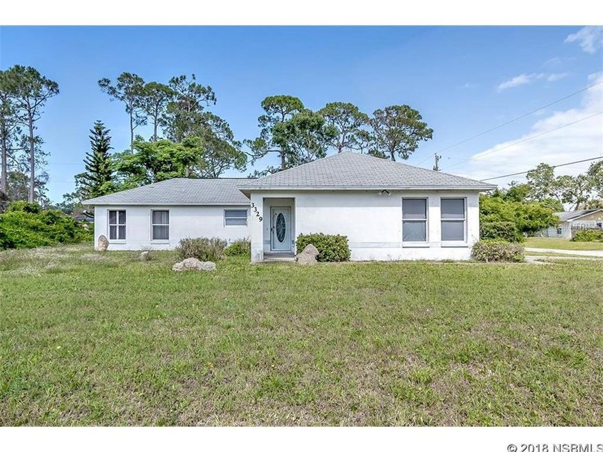 3 Bedroom 2 bath home in quiet Edgewater neighborhood that is close to shopping and river. The home is spacious and sits on a corner lot. Nice open kitchen family room combo and large screened in porch. ;Water: City