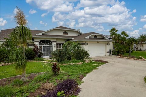 A home in PORT CHARLOTTE