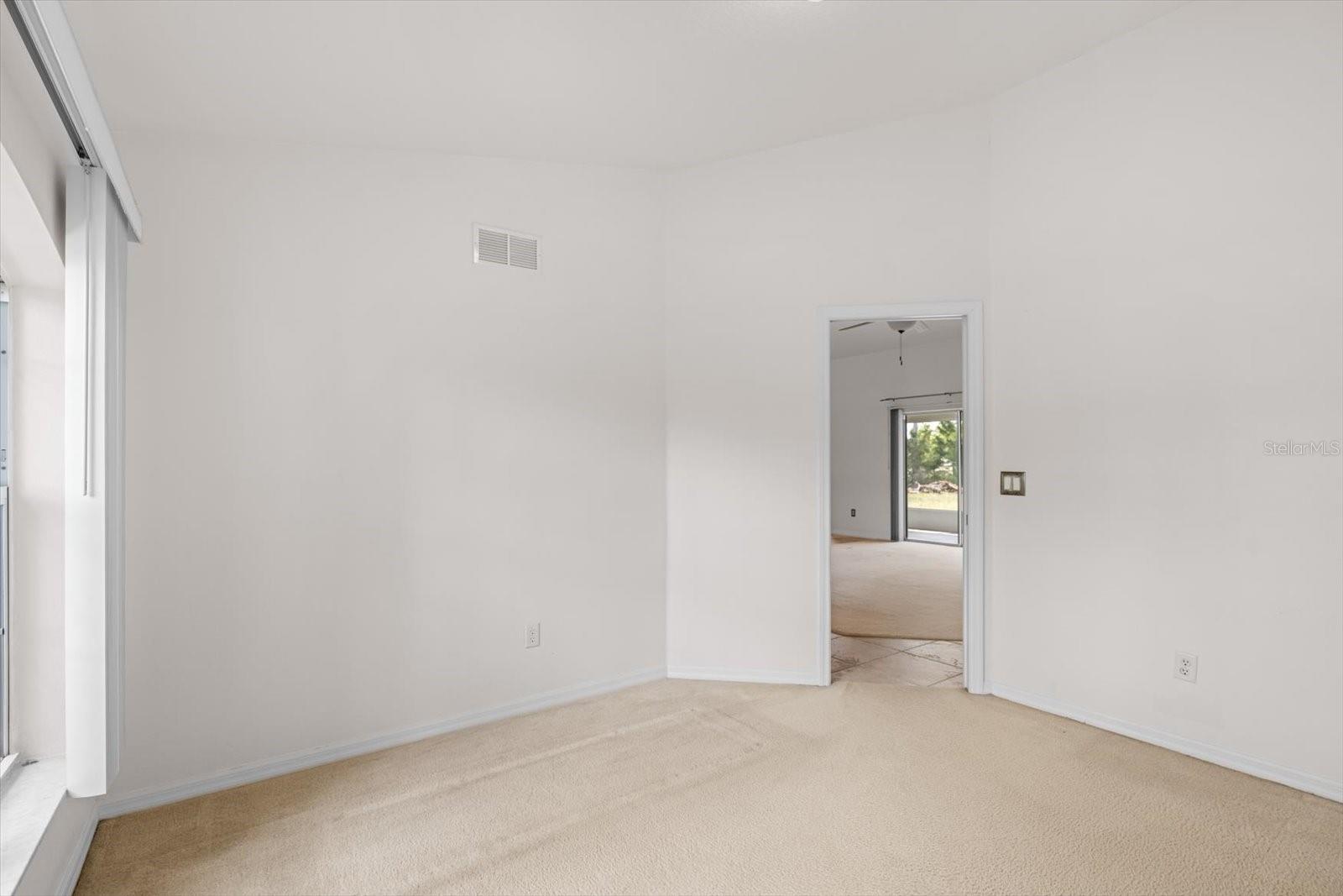 KINGSLAND COUNTRY ESTATE - Residential