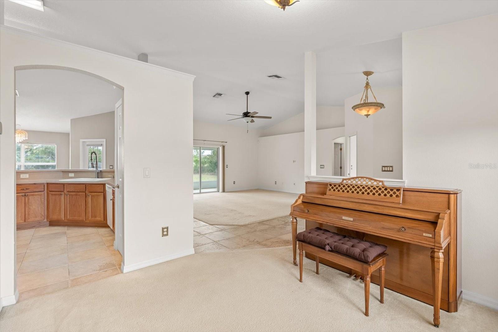 KINGSLAND COUNTRY ESTATE - Residential