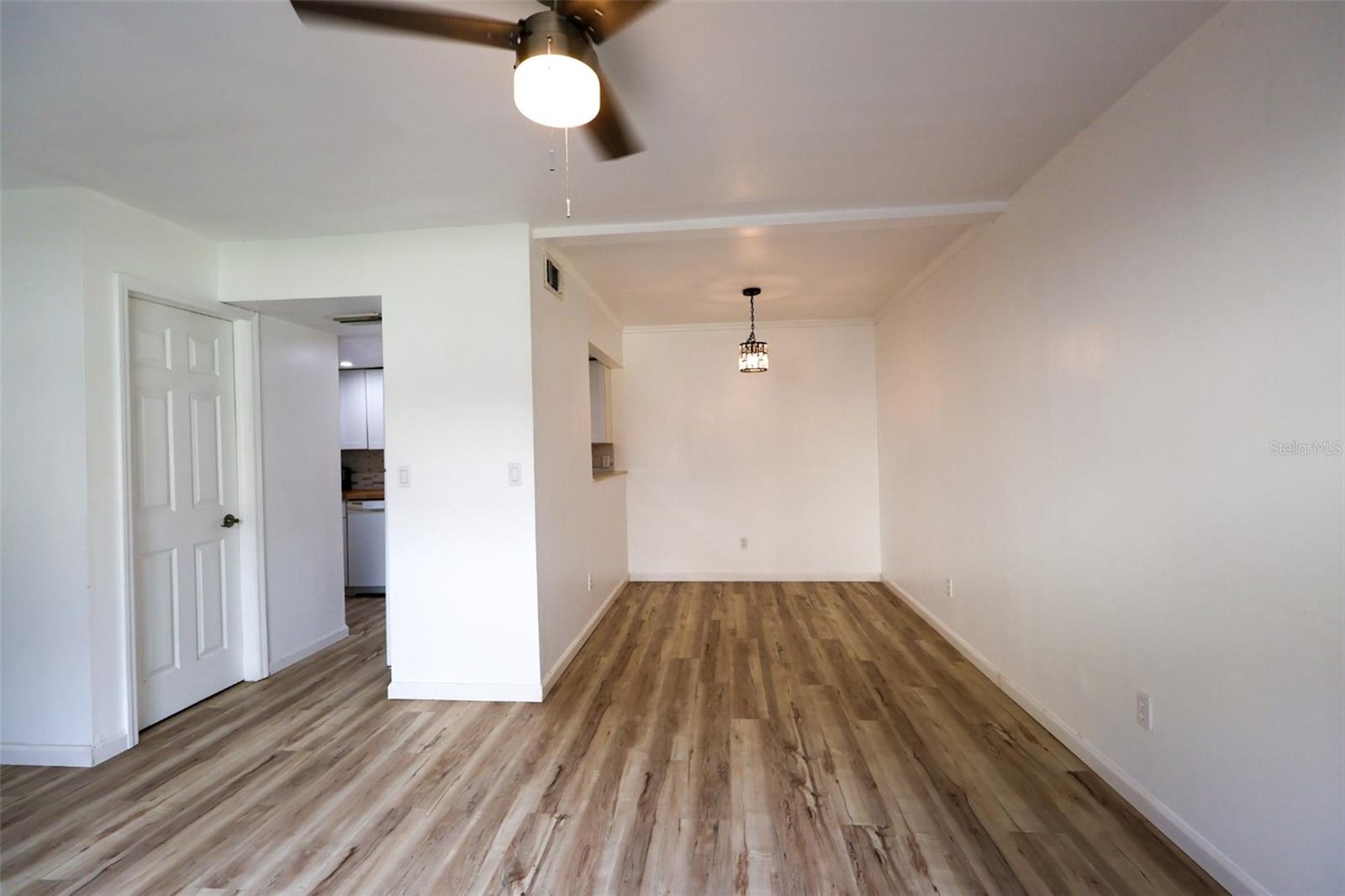 EASTWOOD SHORES 3 - Residential