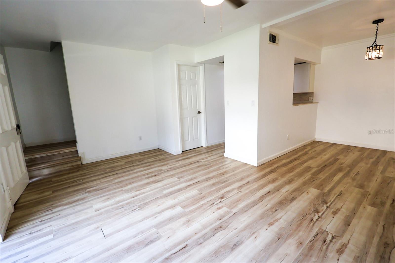 EASTWOOD SHORES 3 - Residential