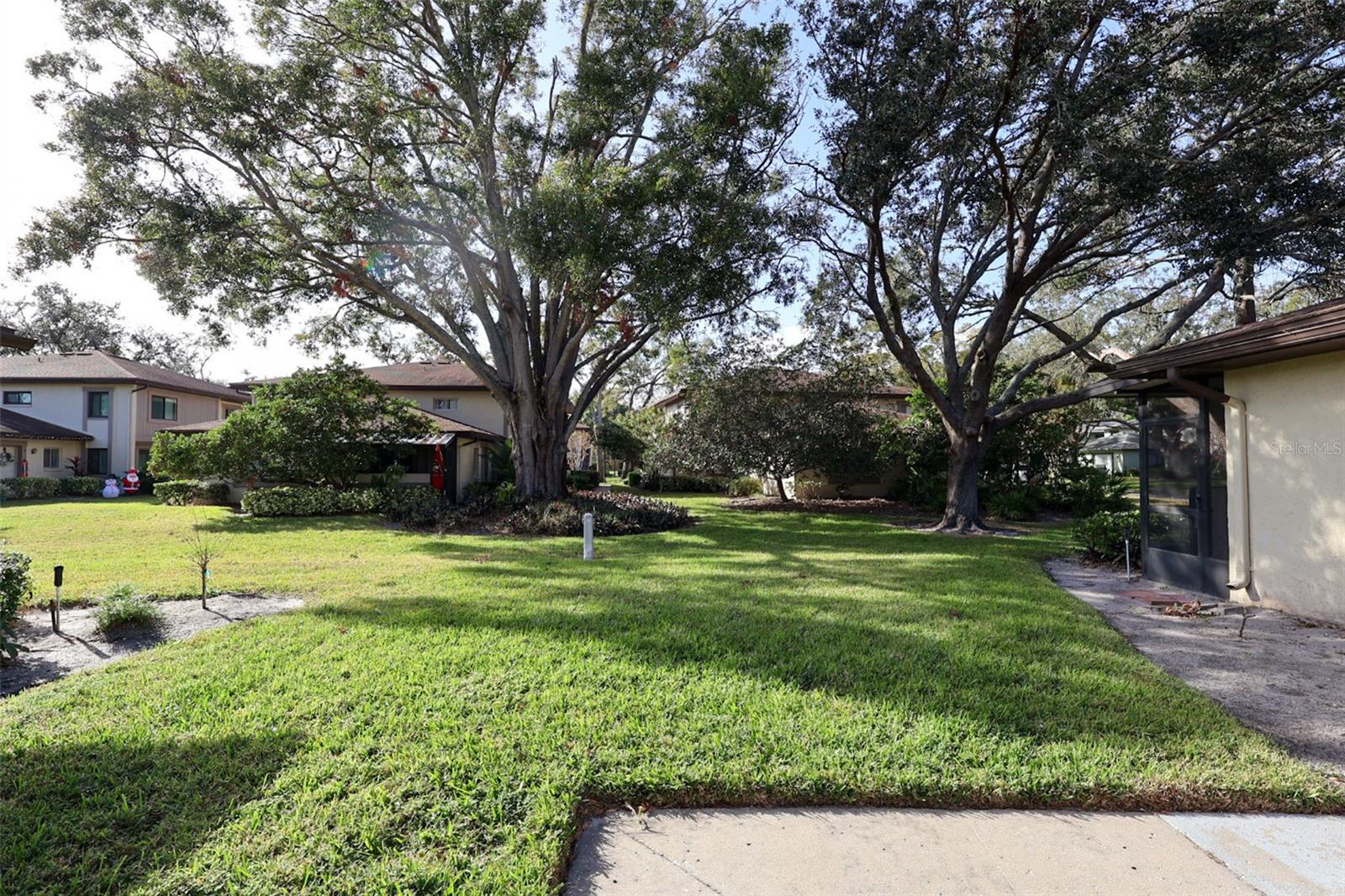 EASTWOOD SHORES 3 - Residential