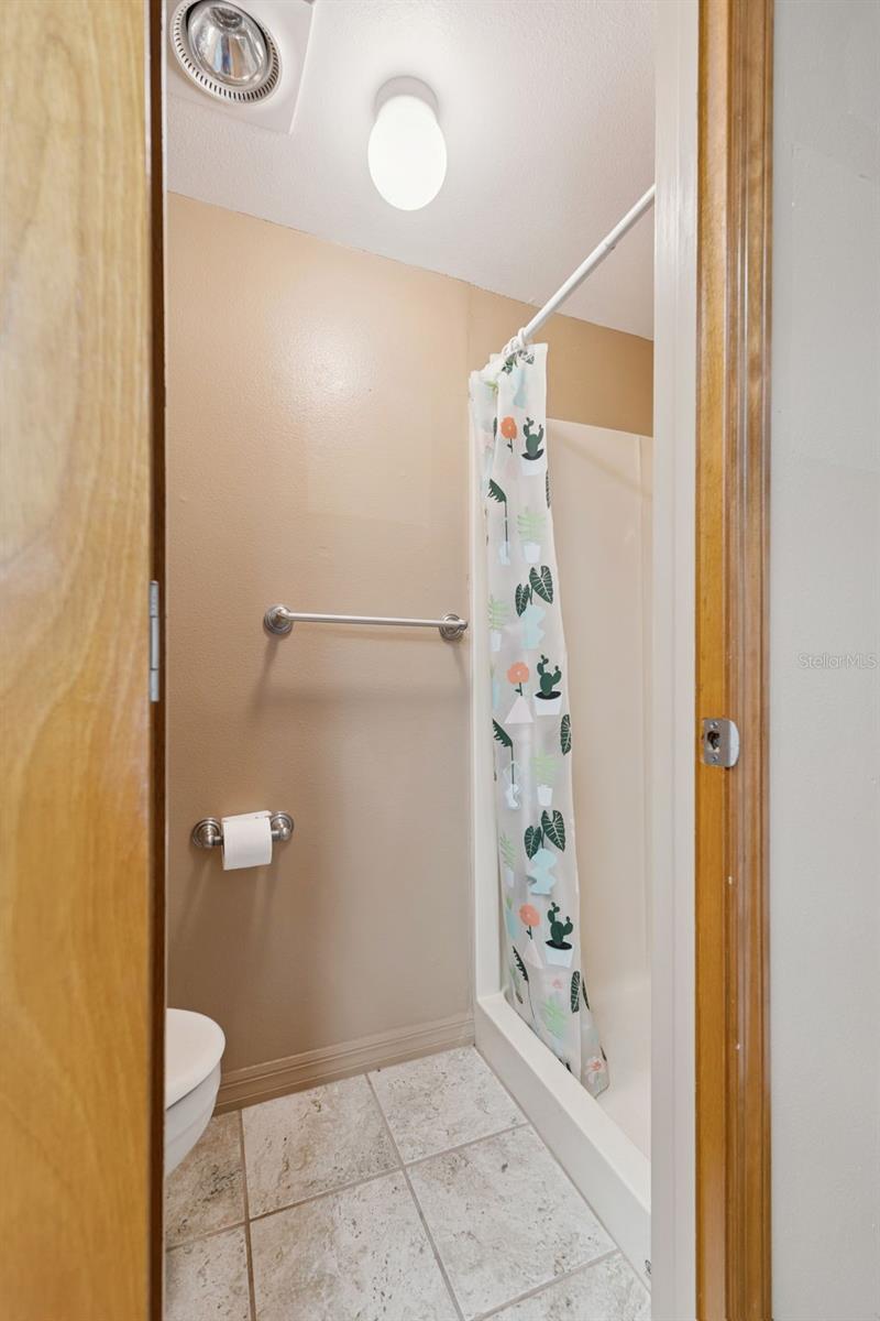 COUNTRY OAKS ESTATES - Residential