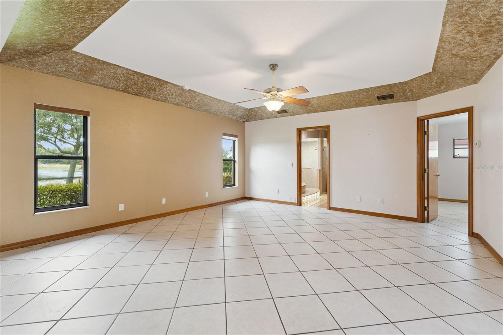 COUNTRY OAKS ESTATES - Residential
