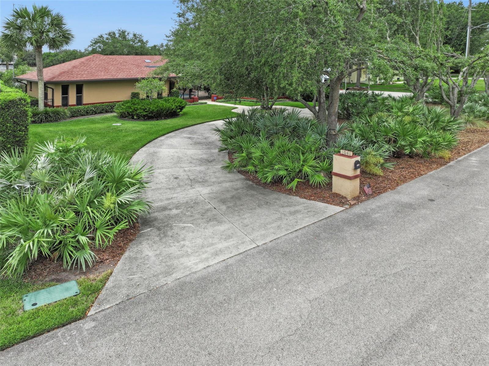 COUNTRY OAKS ESTATES - Residential