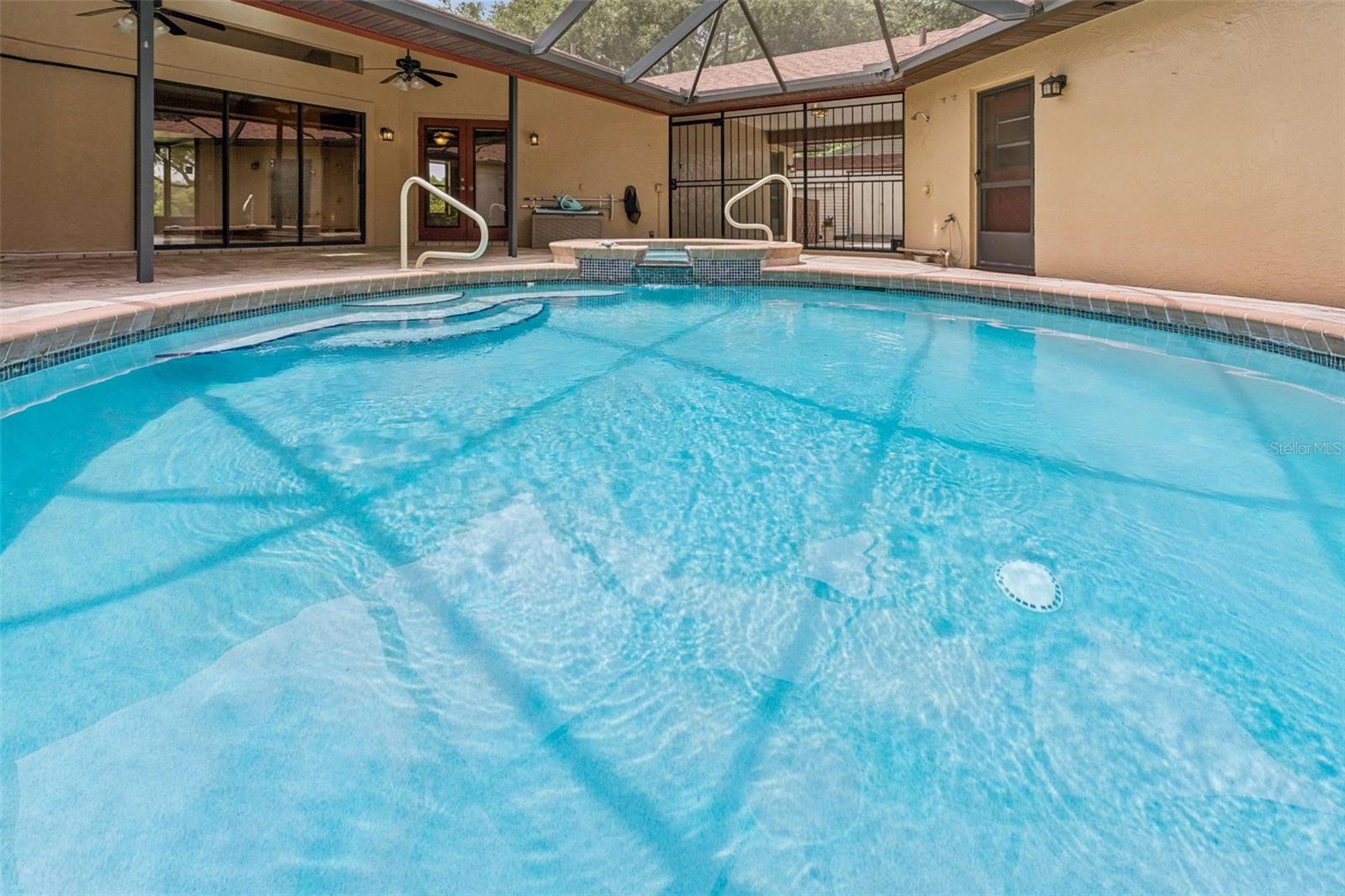COUNTRY OAKS ESTATES - Residential
