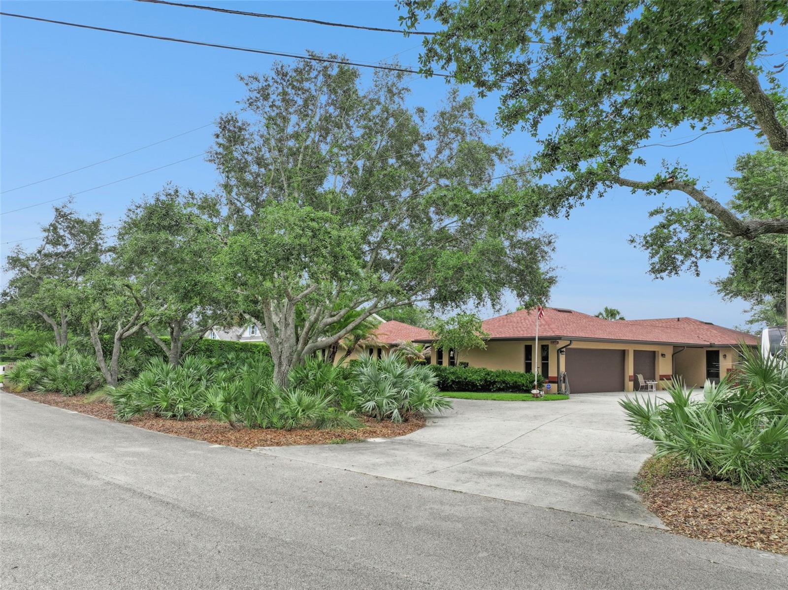 COUNTRY OAKS ESTATES - Residential