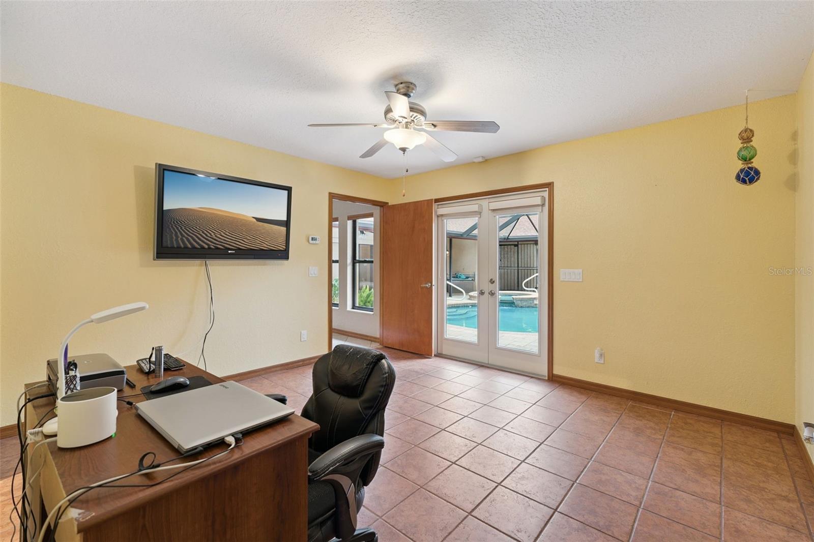 COUNTRY OAKS ESTATES - Residential