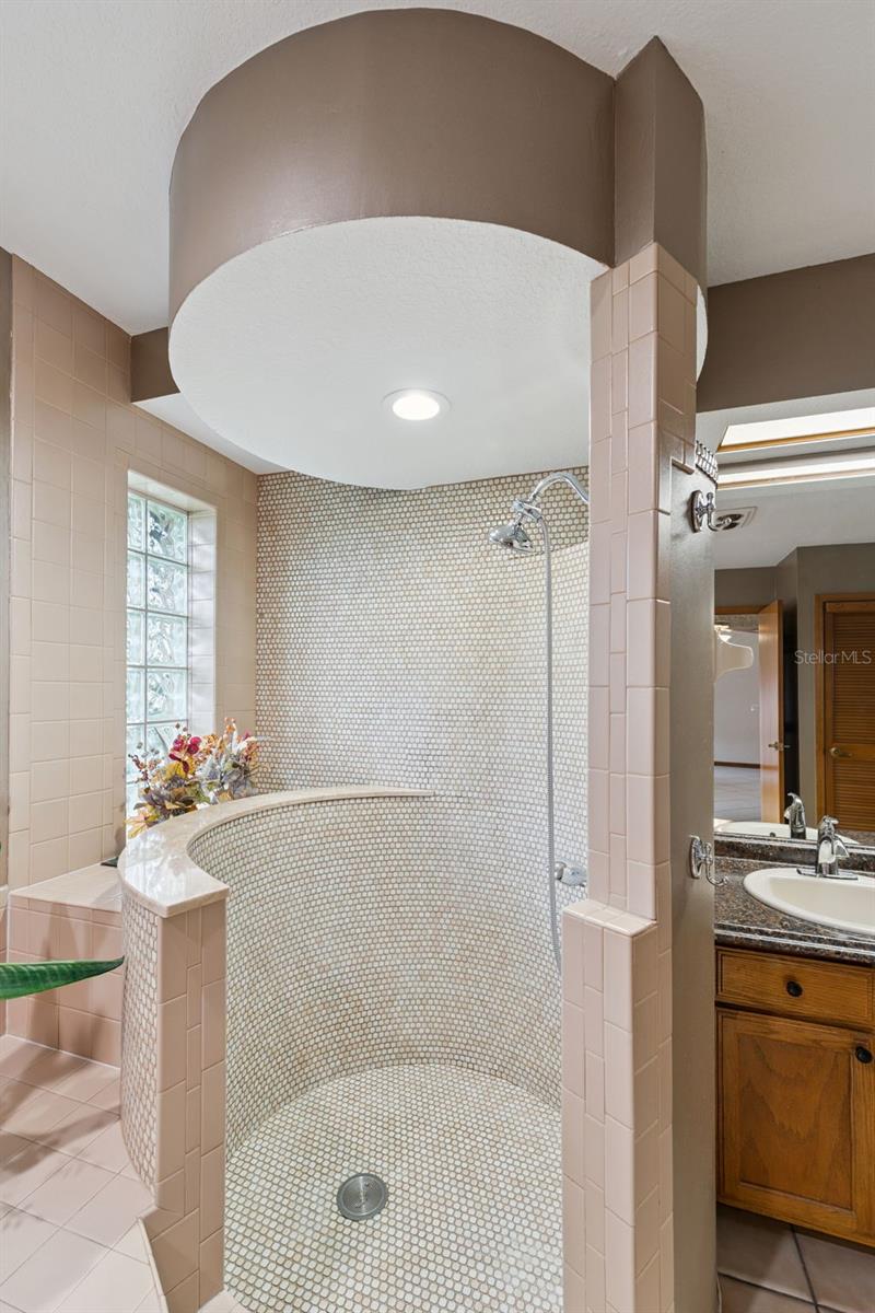 COUNTRY OAKS ESTATES - Residential
