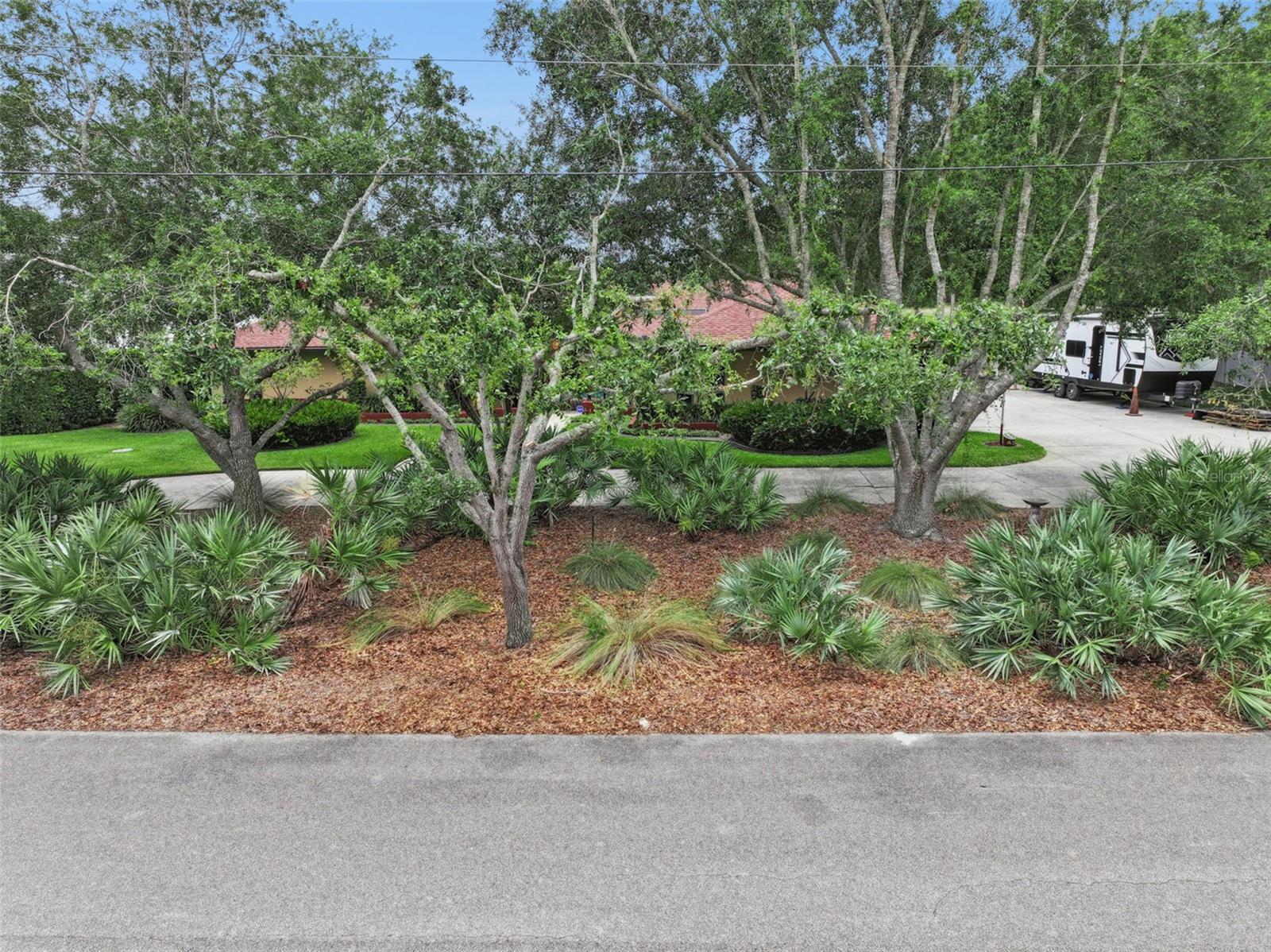 COUNTRY OAKS ESTATES - Residential