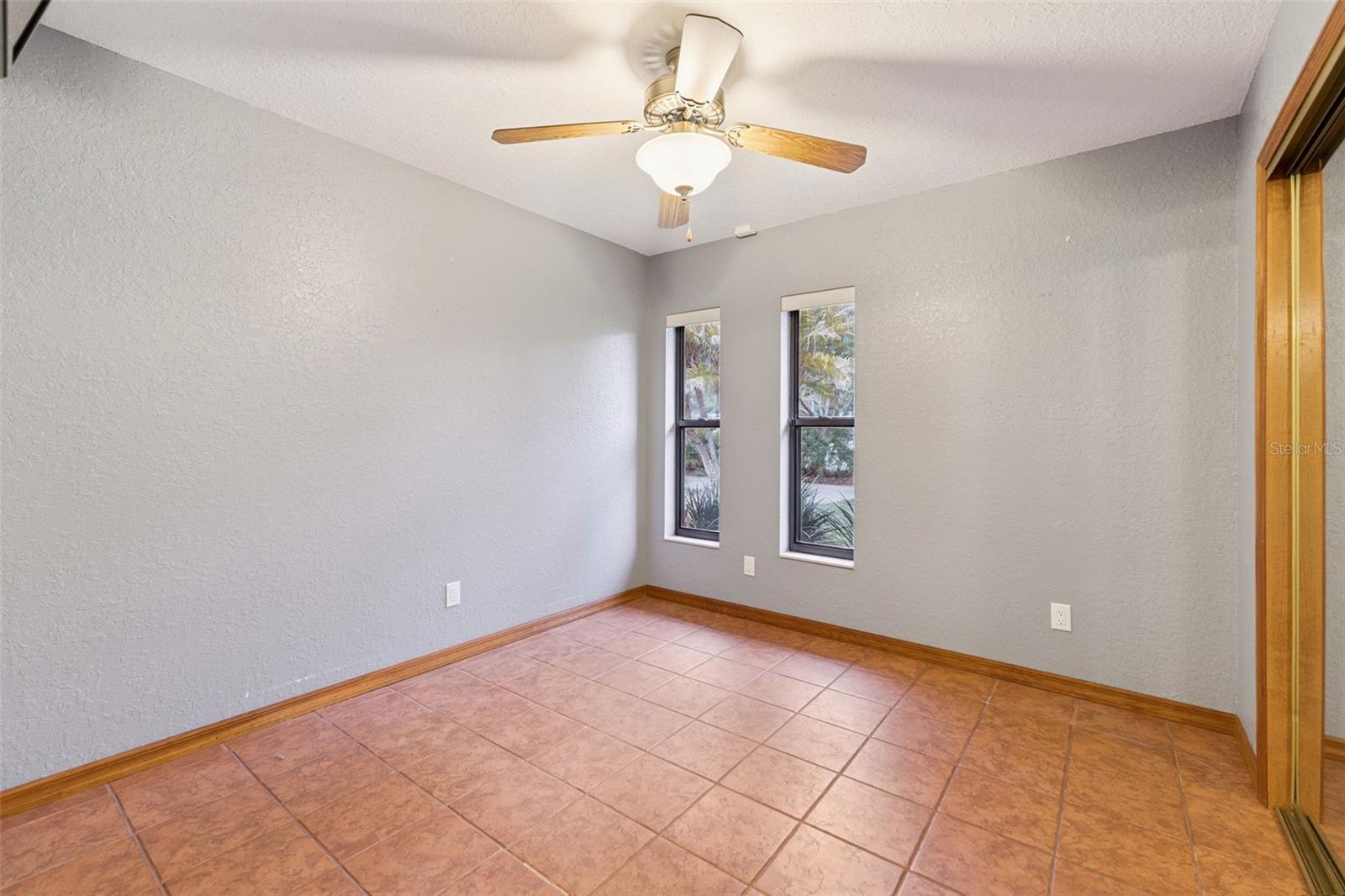 COUNTRY OAKS ESTATES - Residential