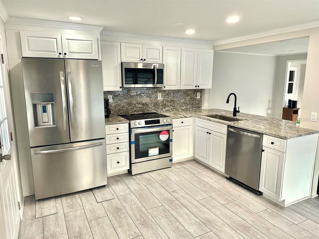 Photo of 9790 66th Street N #37, Pinellas Park, FL 33782 (MLS # TB8488182)