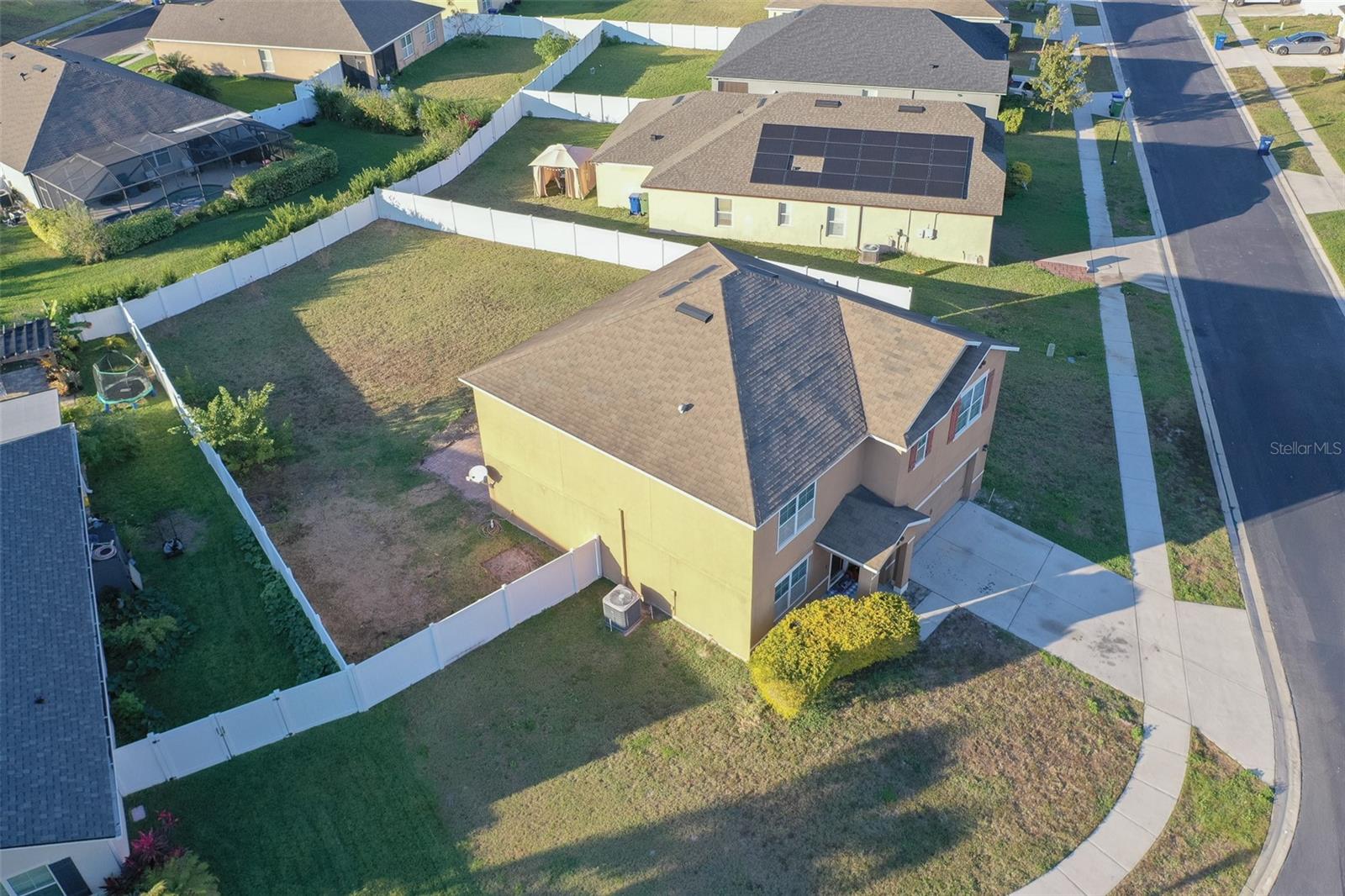 LAKESIDE LANDINGS PH 01 - Residential