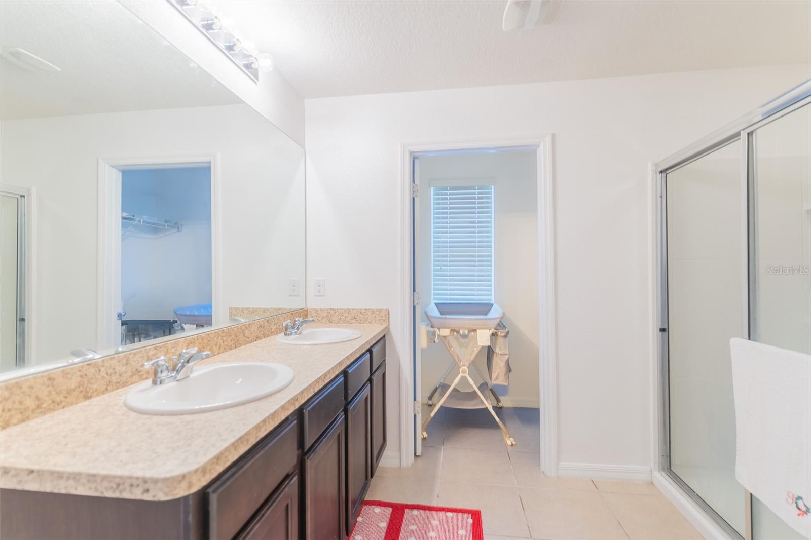 LAKESIDE LANDINGS PH 01 - Residential