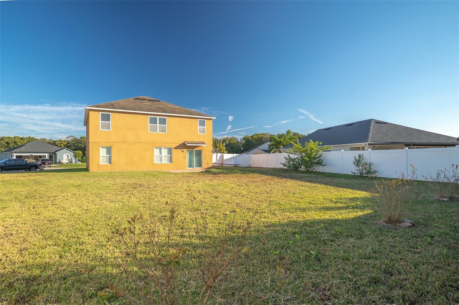 LAKESIDE LANDINGS PH 01 - Residential