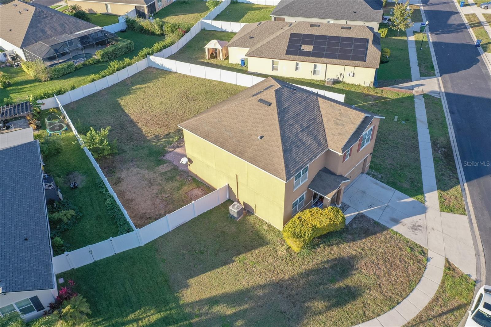 LAKESIDE LANDINGS PH 01 - Residential