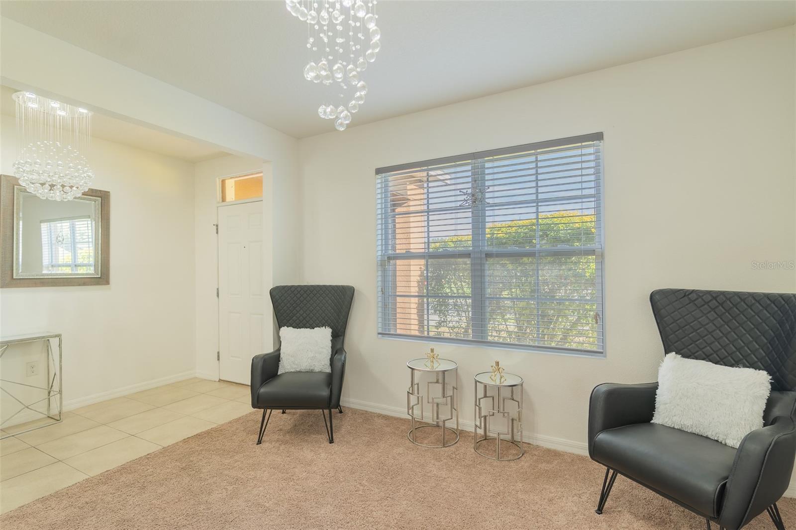 LAKESIDE LANDINGS PH 01 - Residential