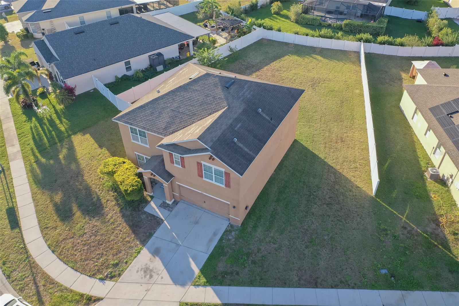 LAKESIDE LANDINGS PH 01 - Residential