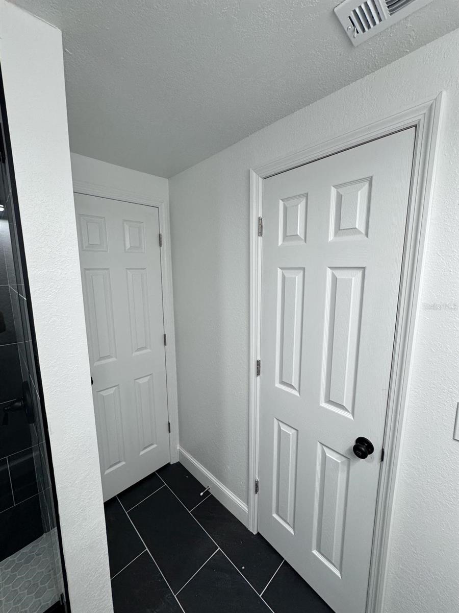 OLDSMAR COUNTRY CLUB ESTATES SEC 3 - Residential