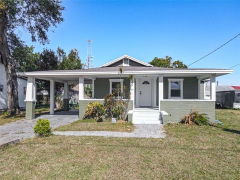 Photo of 1223 Sycamore Street, Lakeland, FL 33815 (MLS # L4958967)
