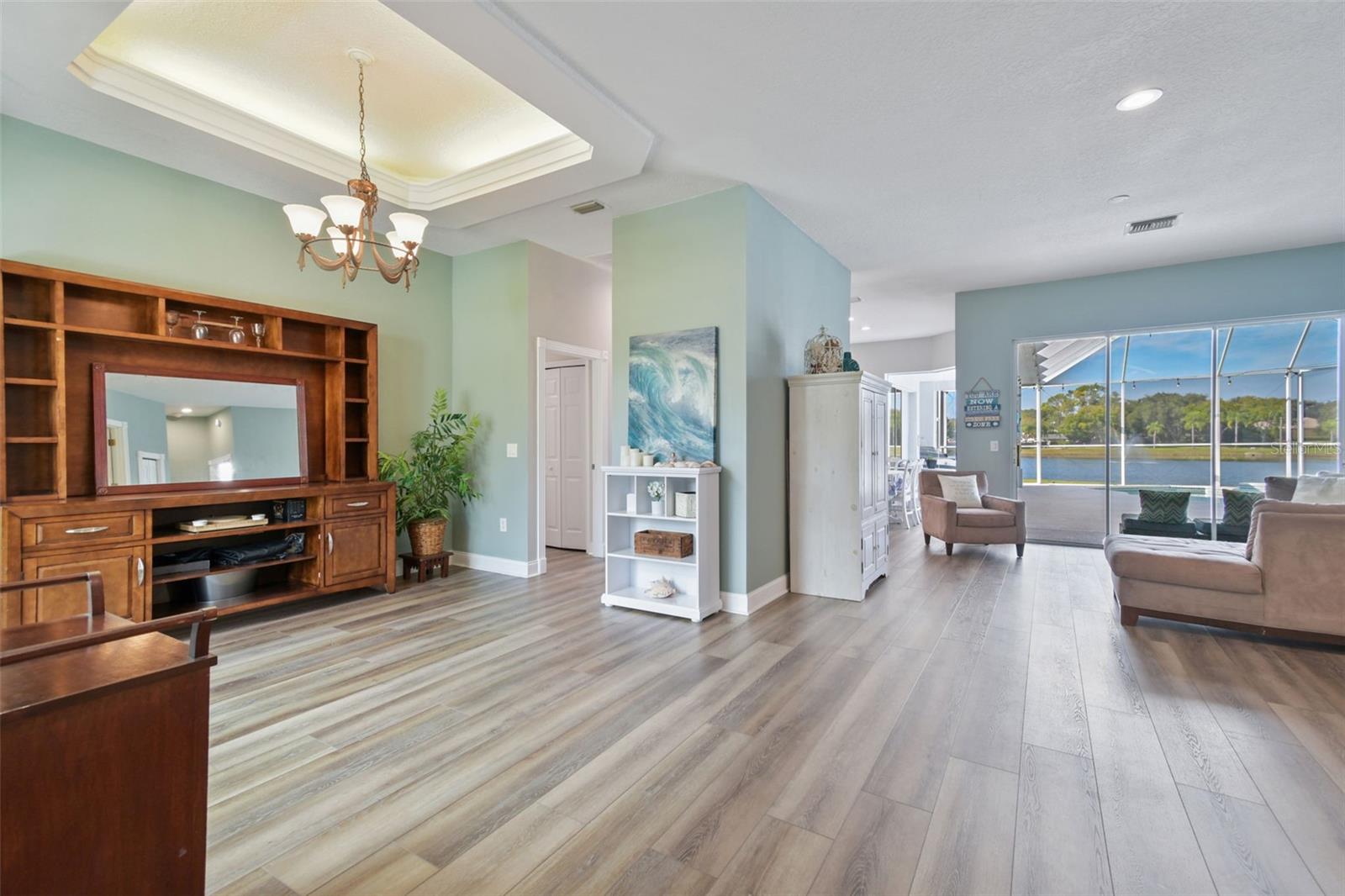 PARKER POINTE PH 01 - Residential