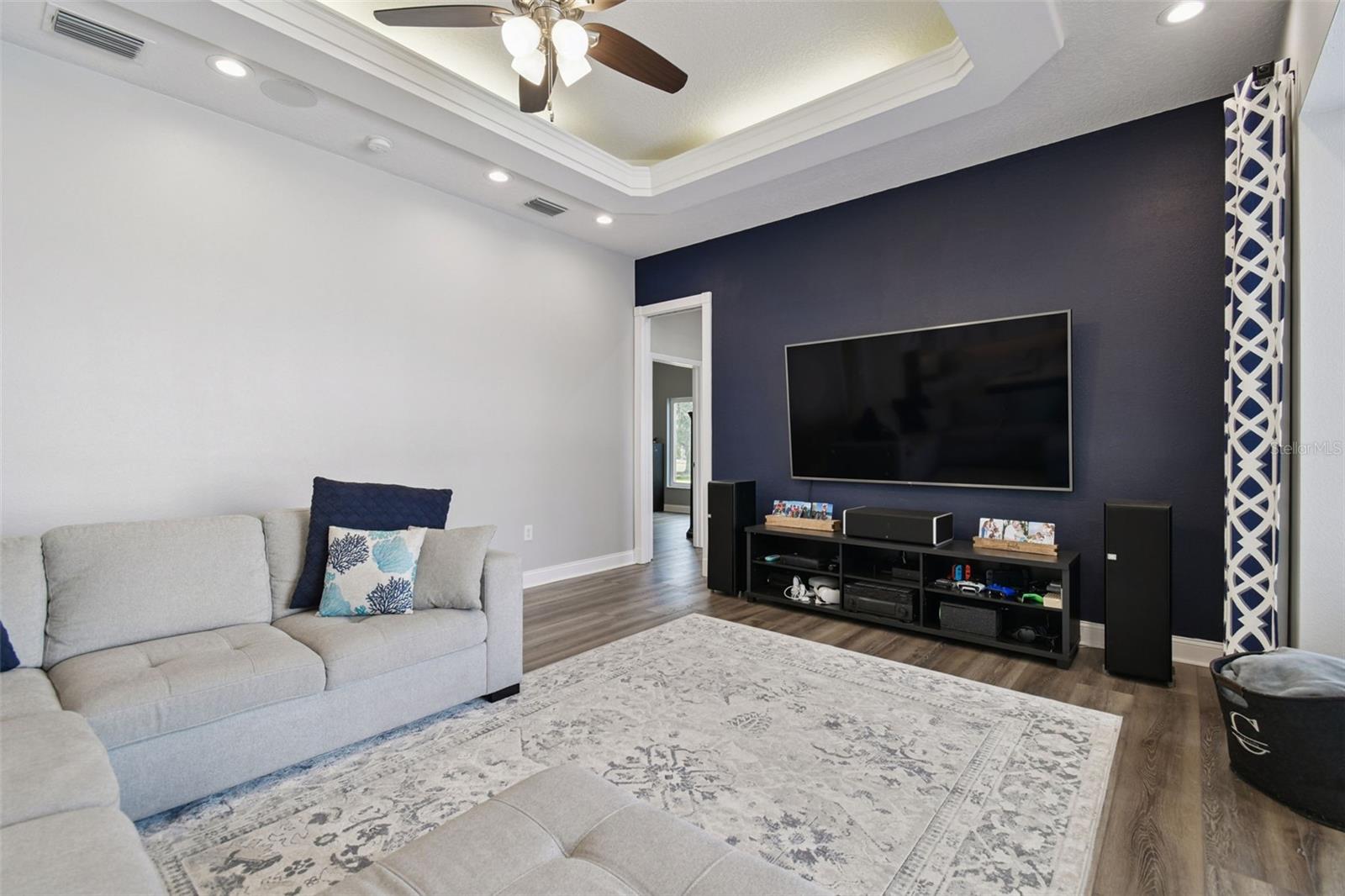 PARKER POINTE PH 01 - Residential